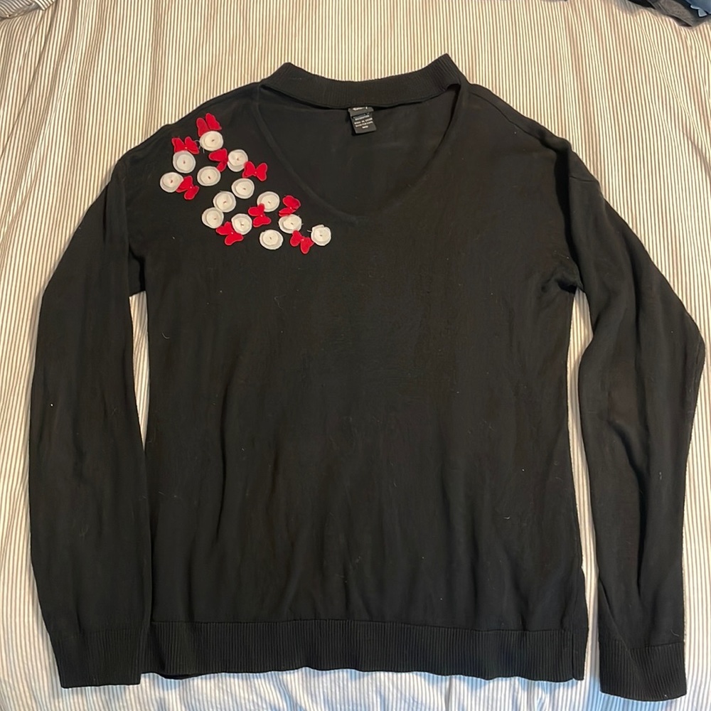 Minnie Mouse Rock the Dots Keyhole Long Sleeve Sweater NWT Size Medium